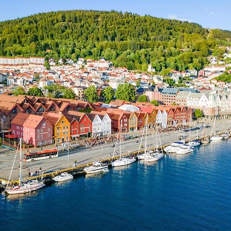 King Bed - Renovated 2024 - 2Br Behind Bryggen Apartamento Bergen Exterior foto