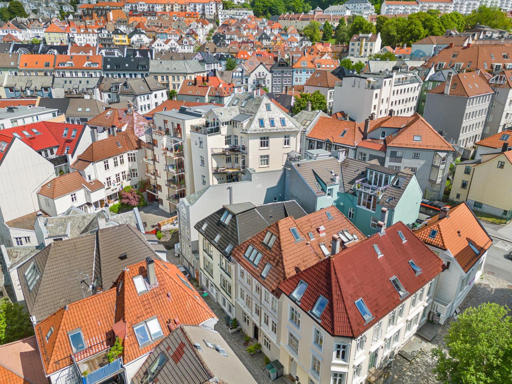 King Bed - Renovated 2024 - 2Br Behind Bryggen Apartamento Bergen Exterior foto